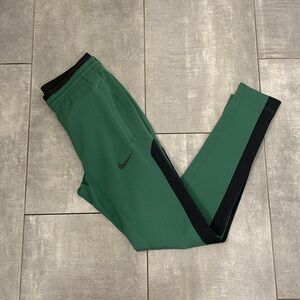 Nike Dri-Fit Green and Black Showtime Basketball Joggers in Women's Size XS
